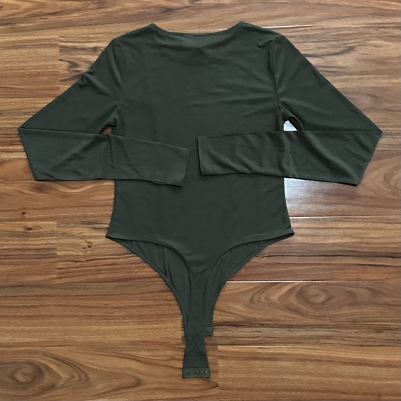 H&M Divided Bodysuit - Picture 6 of 7